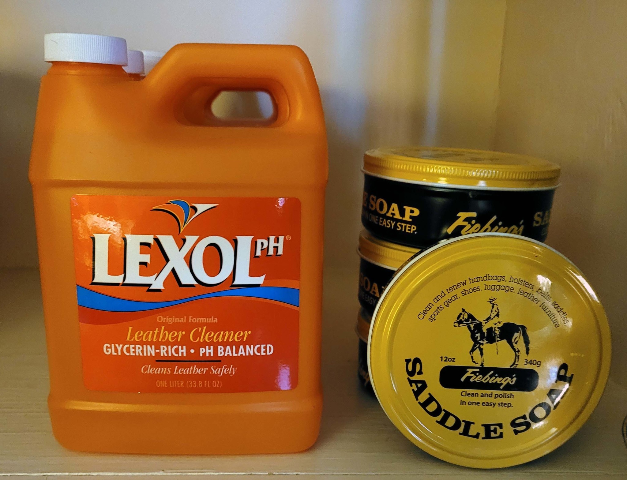 Lexol All Leather Cleaner And Conditioner Kit For Car Seats And Interiors, Couch
