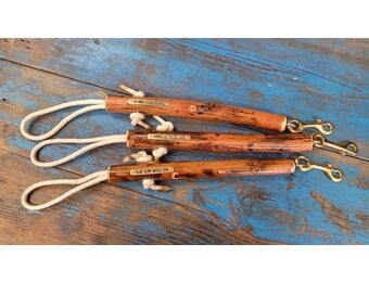 One Man Hickory Twitch