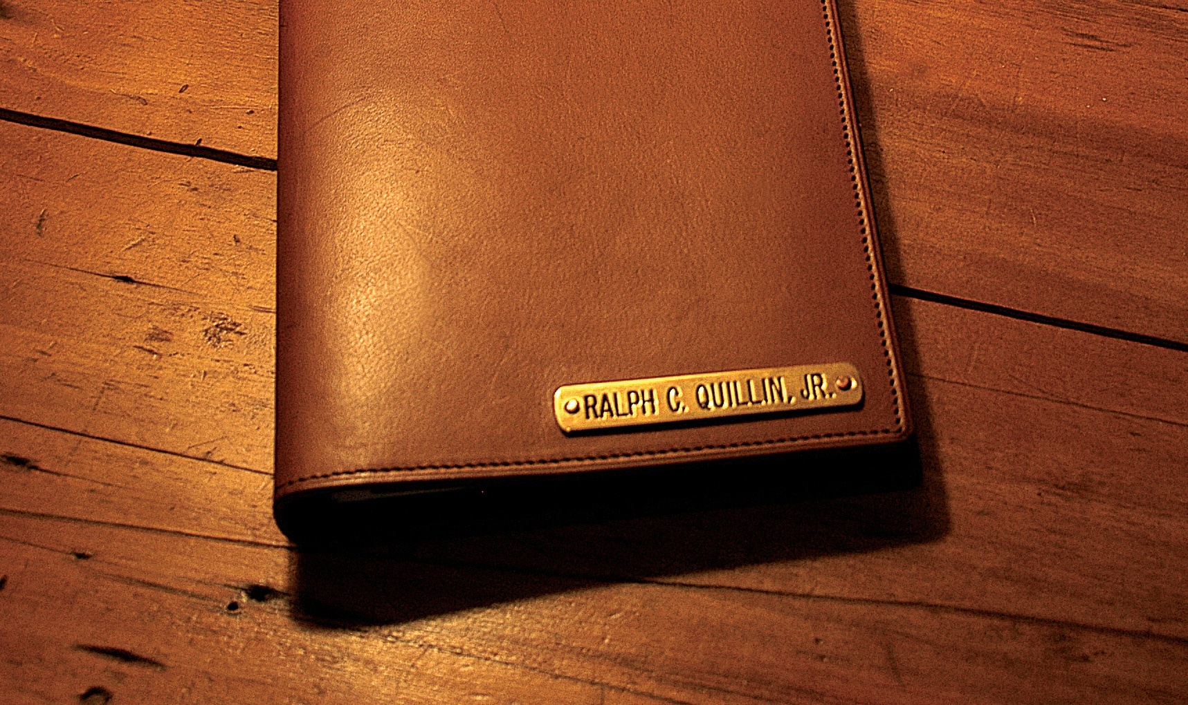 Quillin Handcrafted Leather Notepads and Portfolios