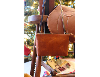Leather Crossbody Bag/10-516