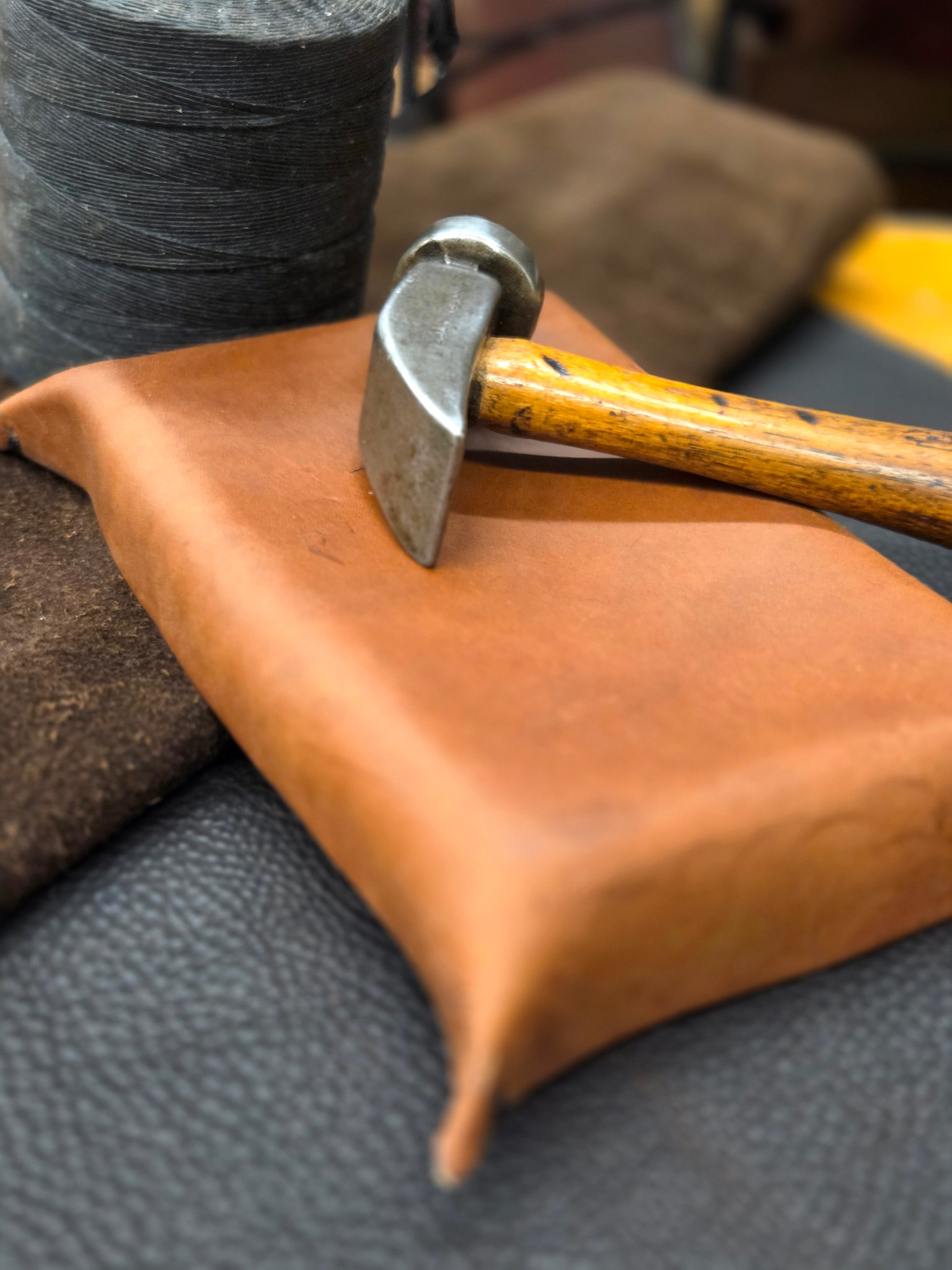 Percy's Bar Leather Valet