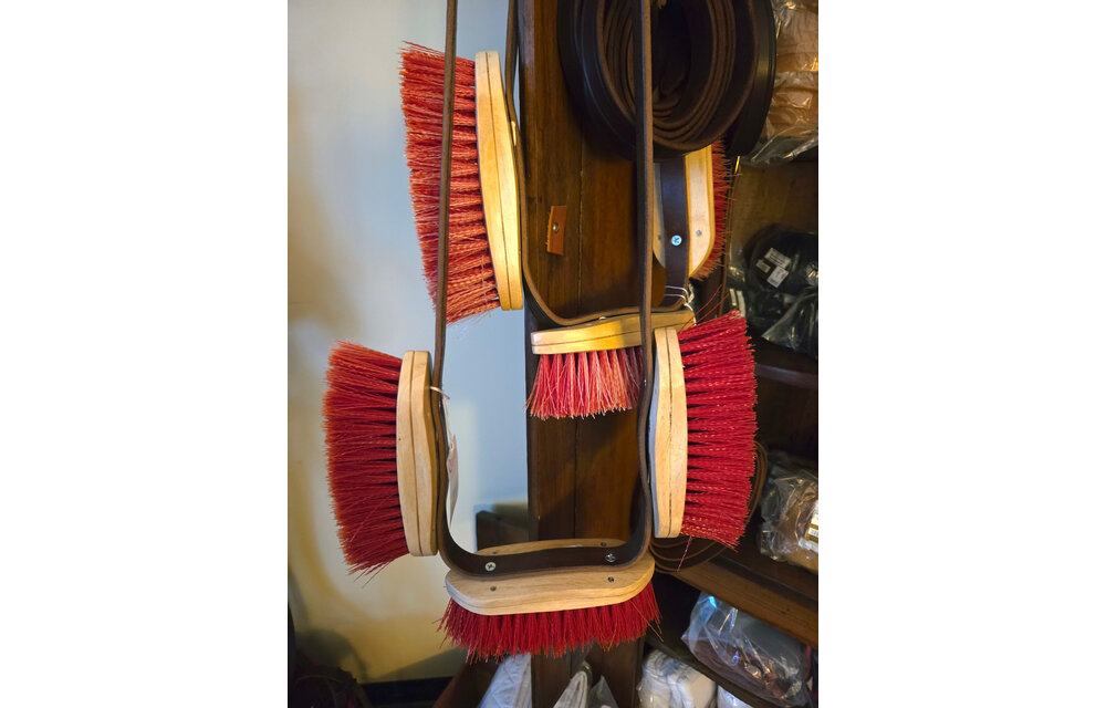 Stallion Brushes
