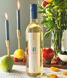 Drydock White Wine, 750 ml