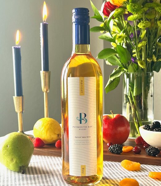 Apricot Bay Wine, 750 ml