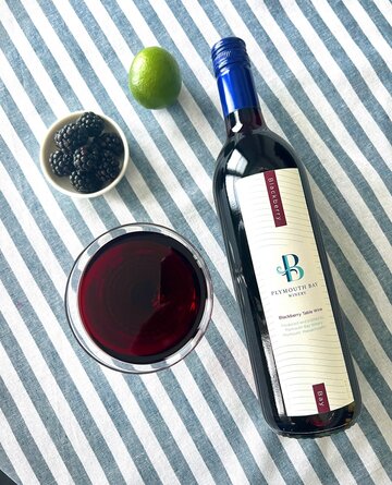 Blackberry Bay Wine, 750 ml