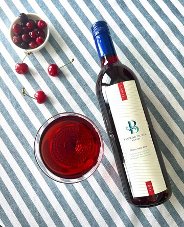 Cherry Bay Wine, 750 ml