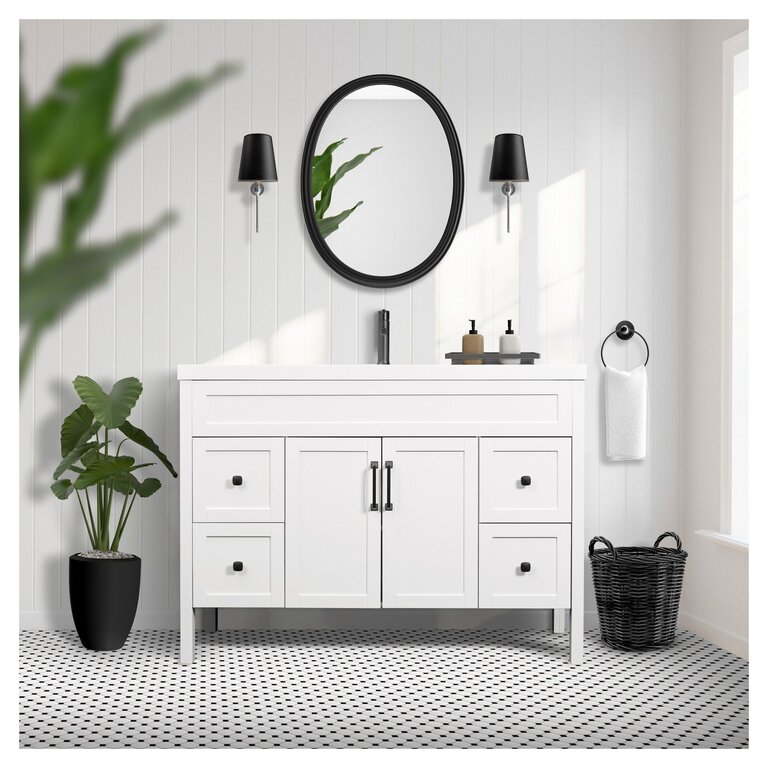 Free-standing vanity Layla Series