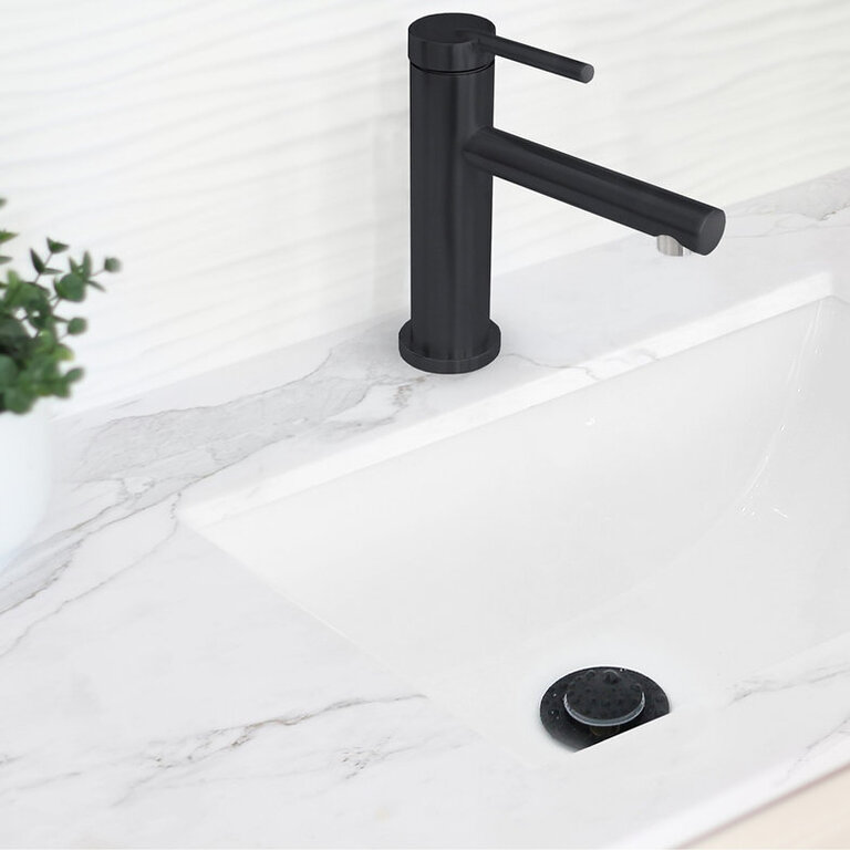 Tori Collection sink faucet