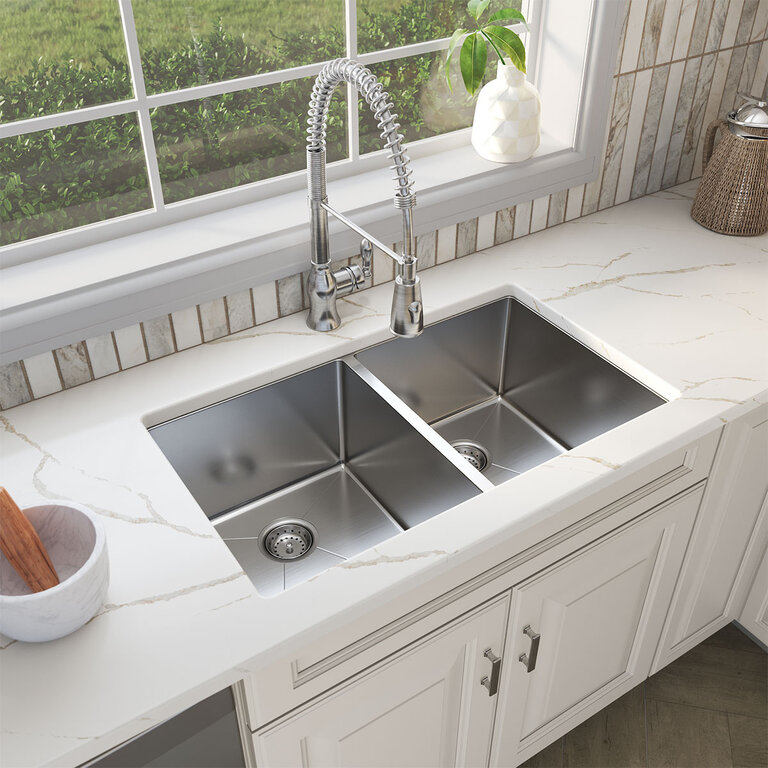 Évier de cuisine double en stainless 32''x18'' MS