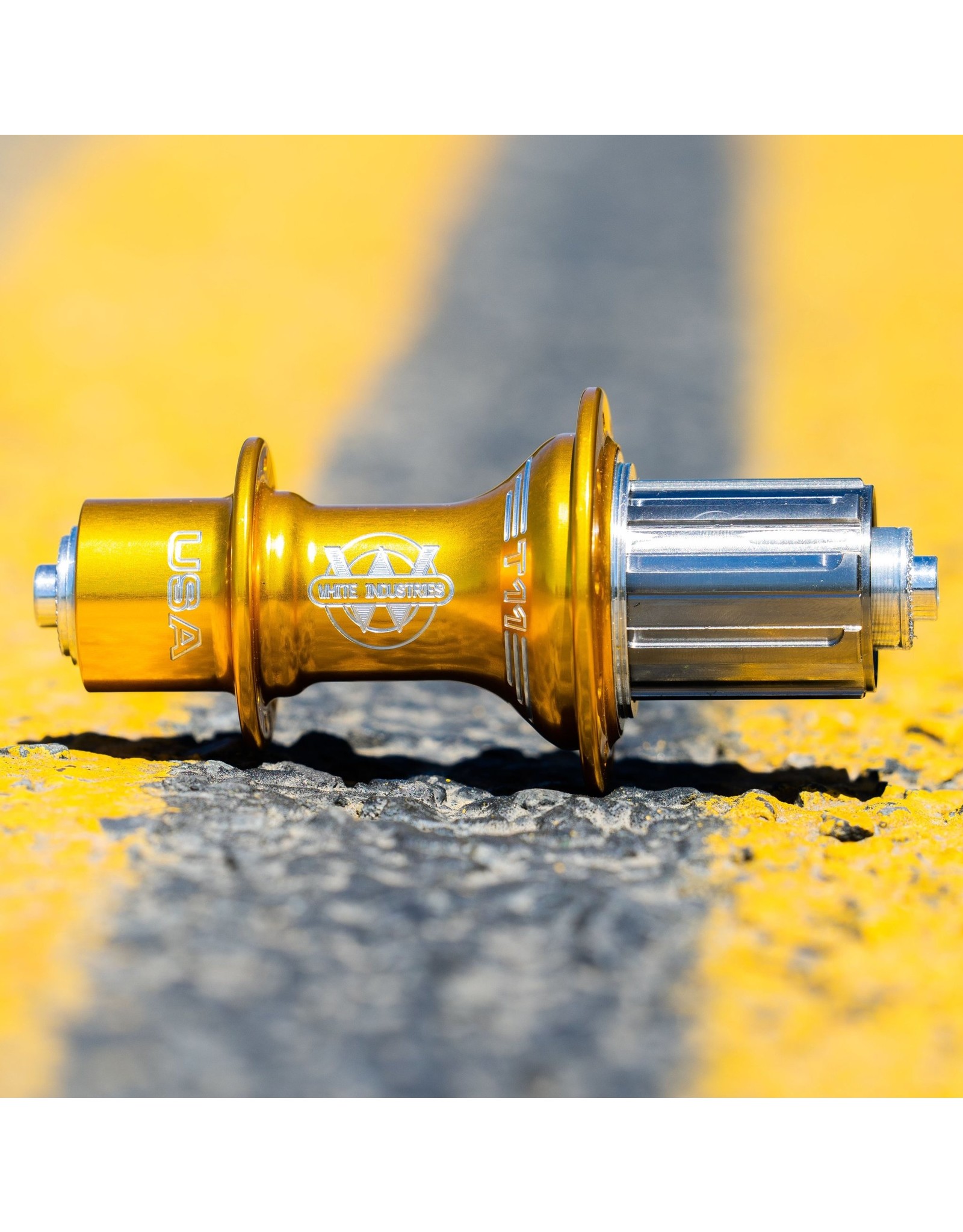 White Industries Hub White Industries T11 Rear 20h Shimano HG 130 mm QR Silver