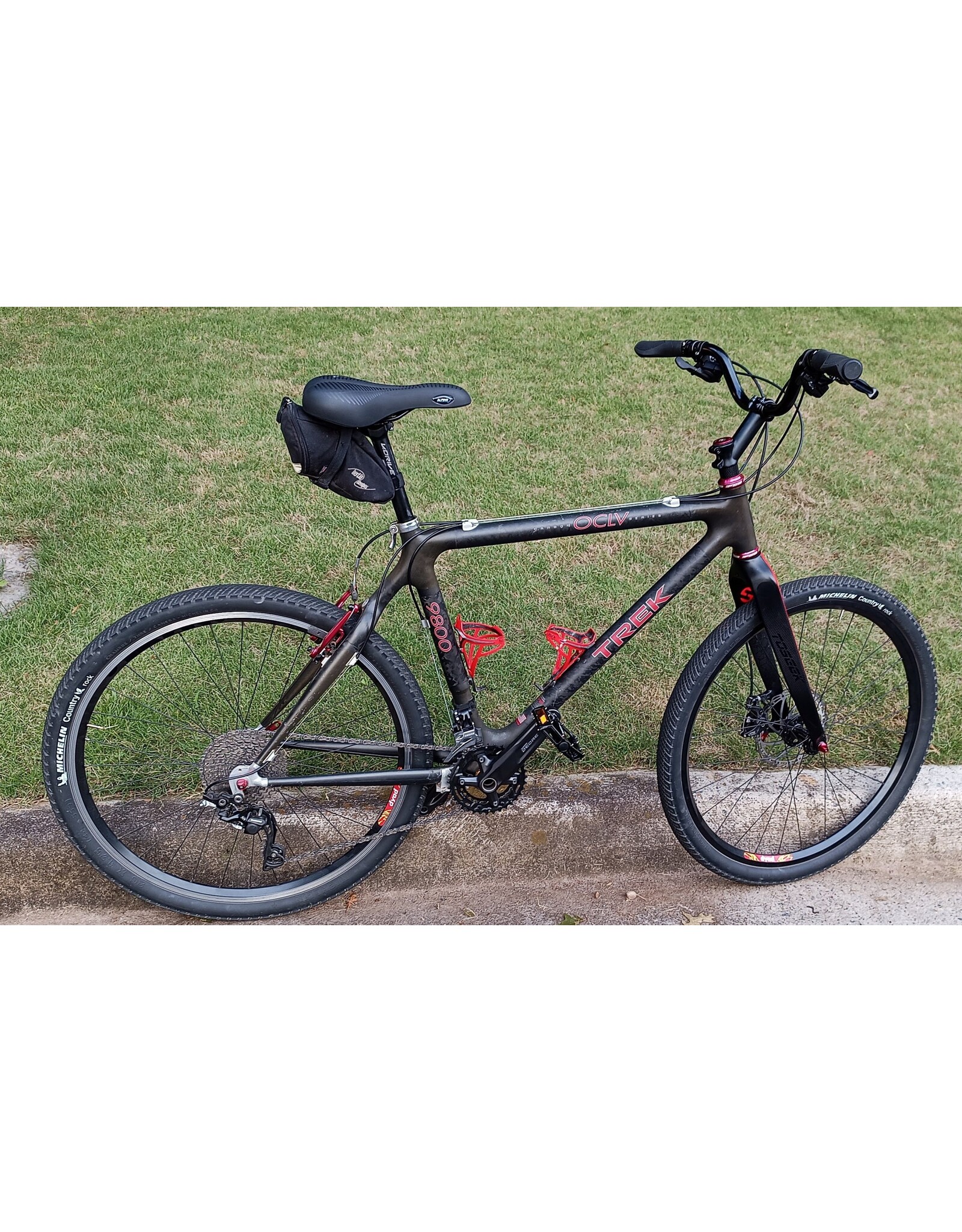 USED Trek 9800 19.5" Nude Carbon