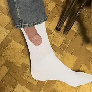 "OH" PENIS SOCKS