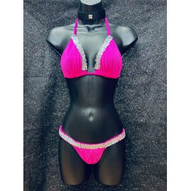 MINOR CREATIONS TRI-TOP AND BUTTERFLY THONG WITH SEQUIN TRIM O/S PINK/SILVER