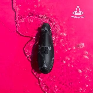 LOVEHONEY WOMANIZER MARILYN MONROE CLIT STIM BLACK MARBLE