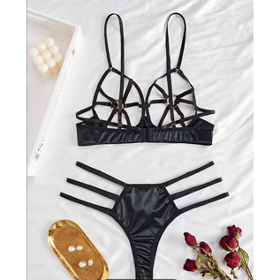 "O" HEAVENS BRA & PANTY HOLLOW STRAPY SET BLACK LG