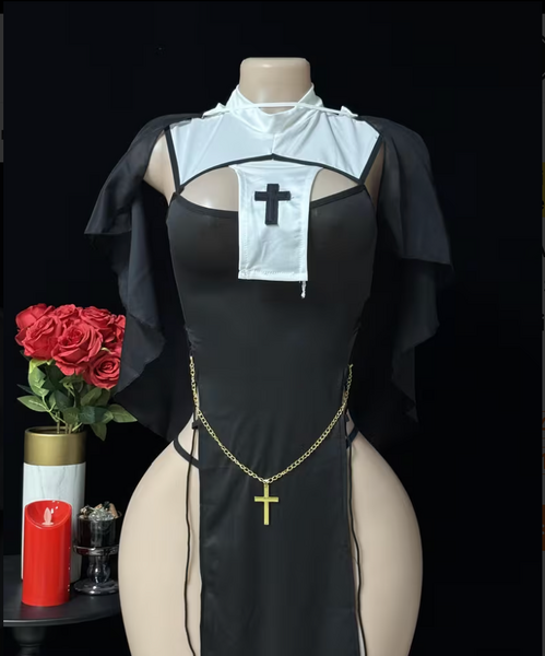 "O" HEAVENS COSTUME SEXY NUN