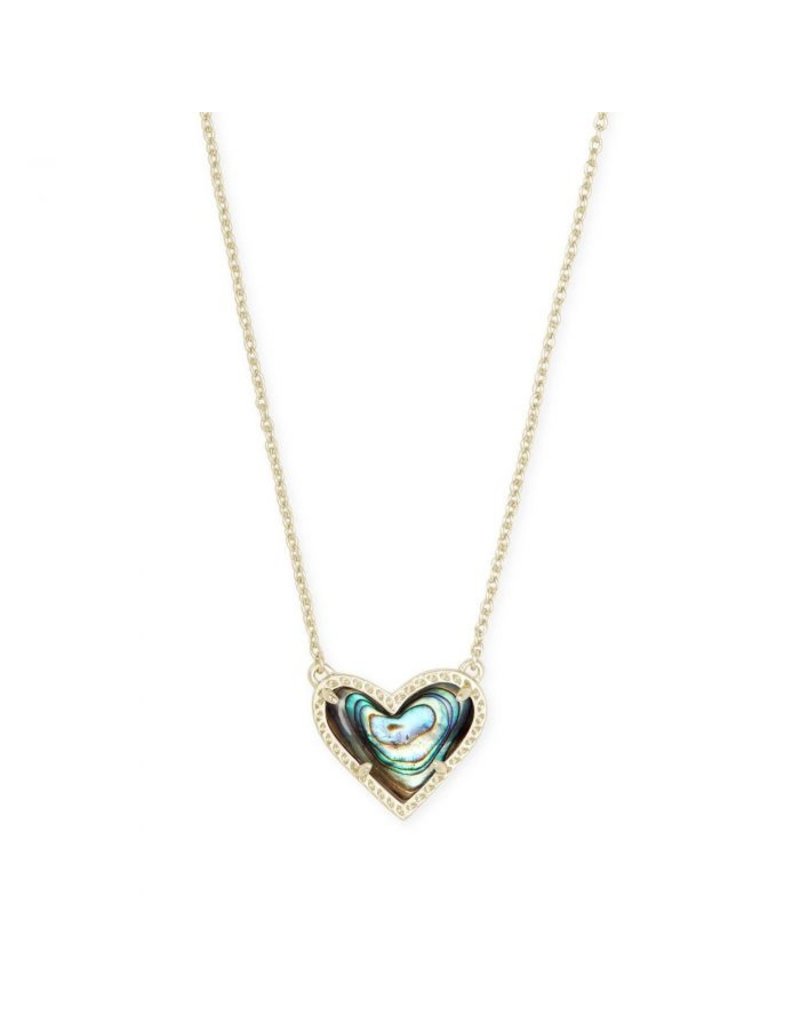 Kendra Scott Ari Heart Short Pendant