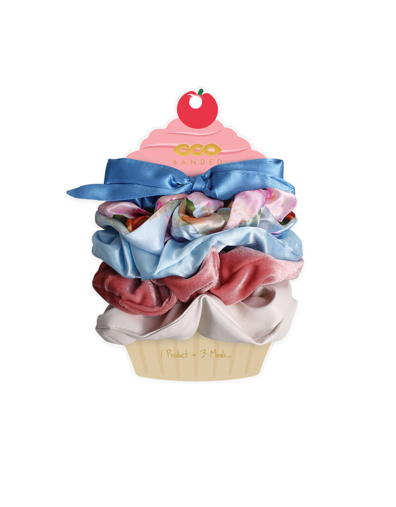 Banded Scrunchie Cake