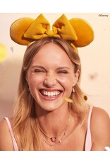 Kendra Scott Minnie Mouse Pendant Necklace