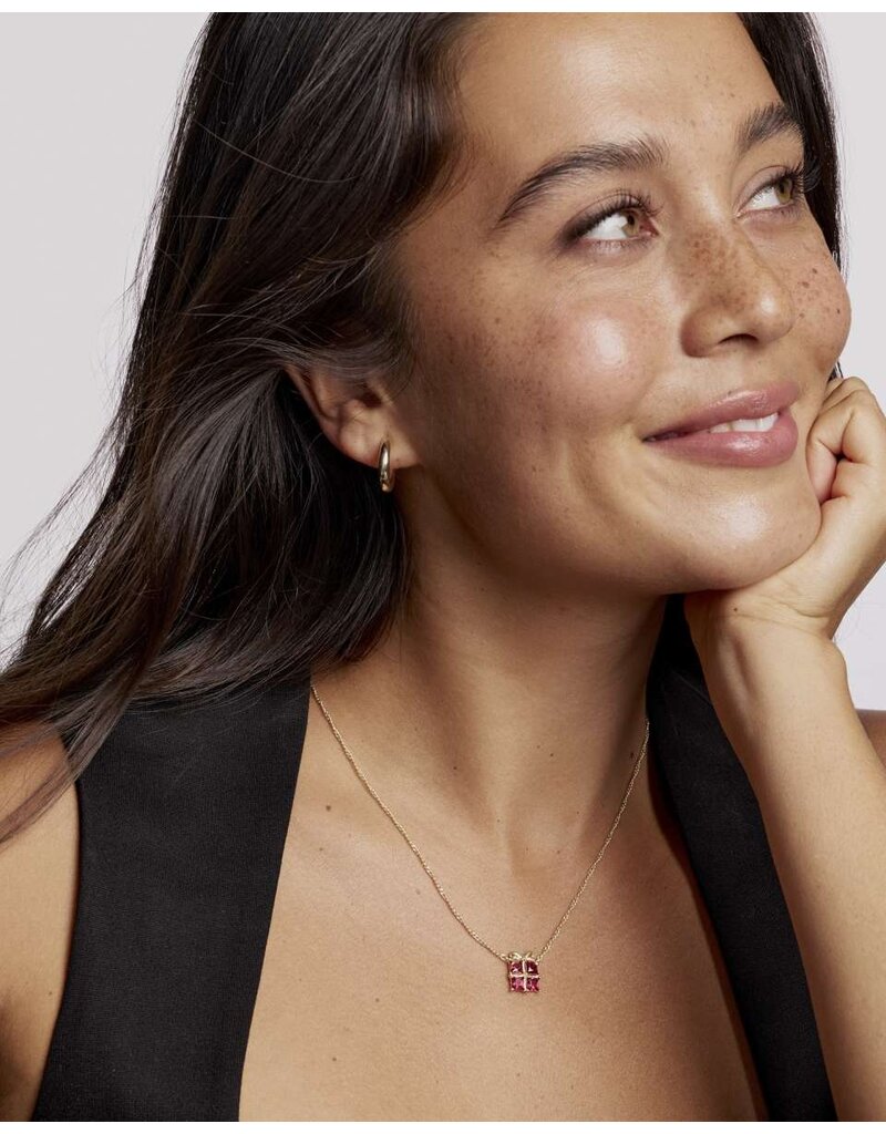 Kendra Scott Present Short Pendant Necklace