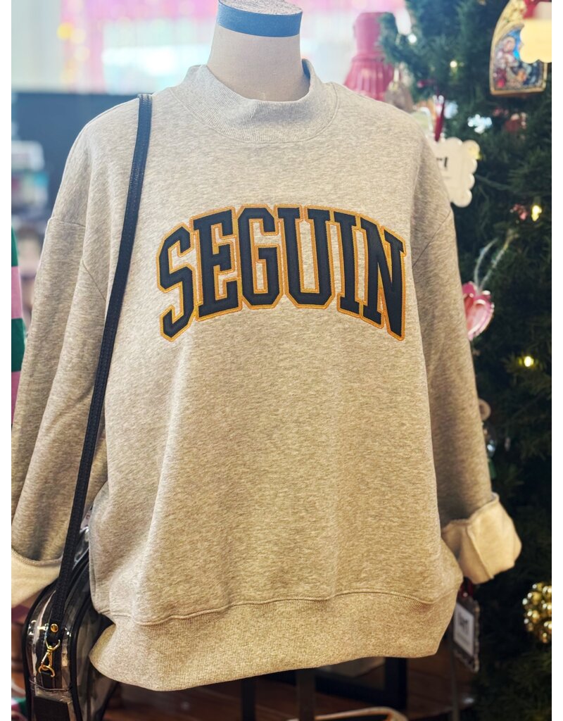 Duo Threads Seguin Essential Mock Neck