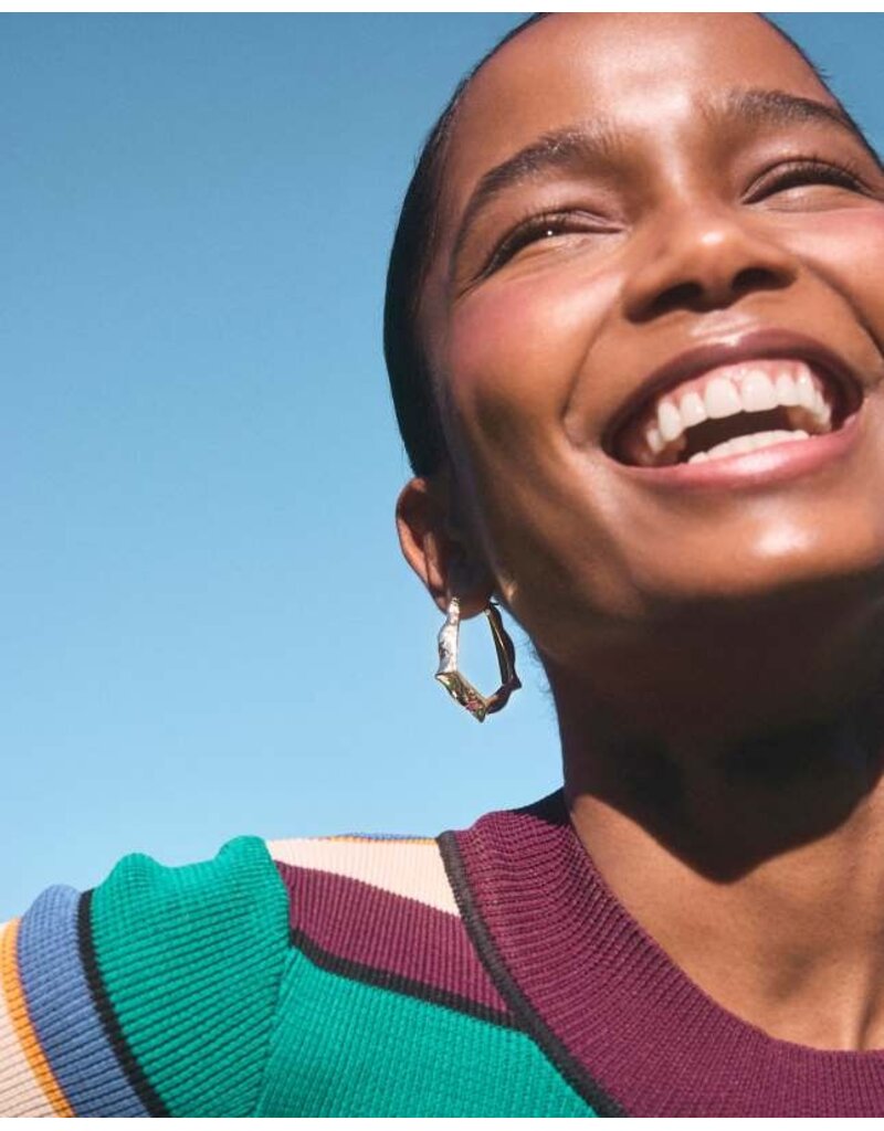 Kendra Scott Adriana Scalloped Frame Hoop