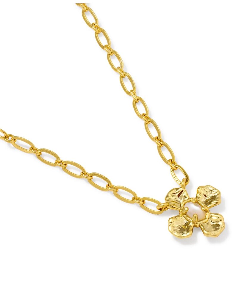 Kendra Scott Leanne Short Pendant Necklace