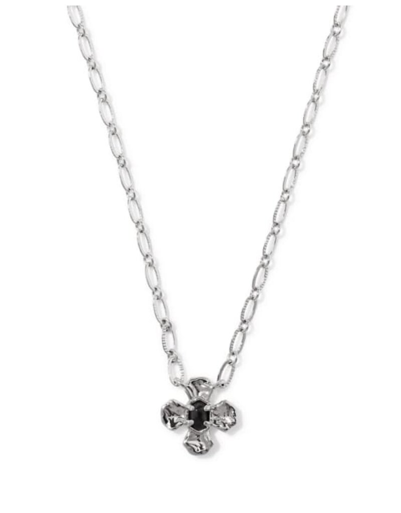Kendra Scott Leanne Short Pendant Necklace