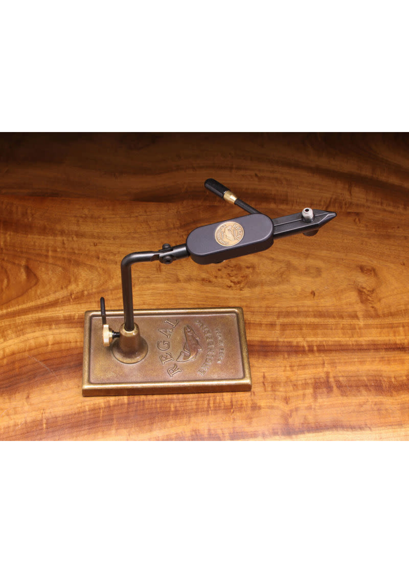 Regal Regal Medallion Series Traditional Jaw and Bronze Traditional Base