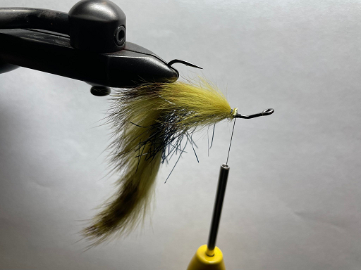 Step 5 tying Simple Sculpin
