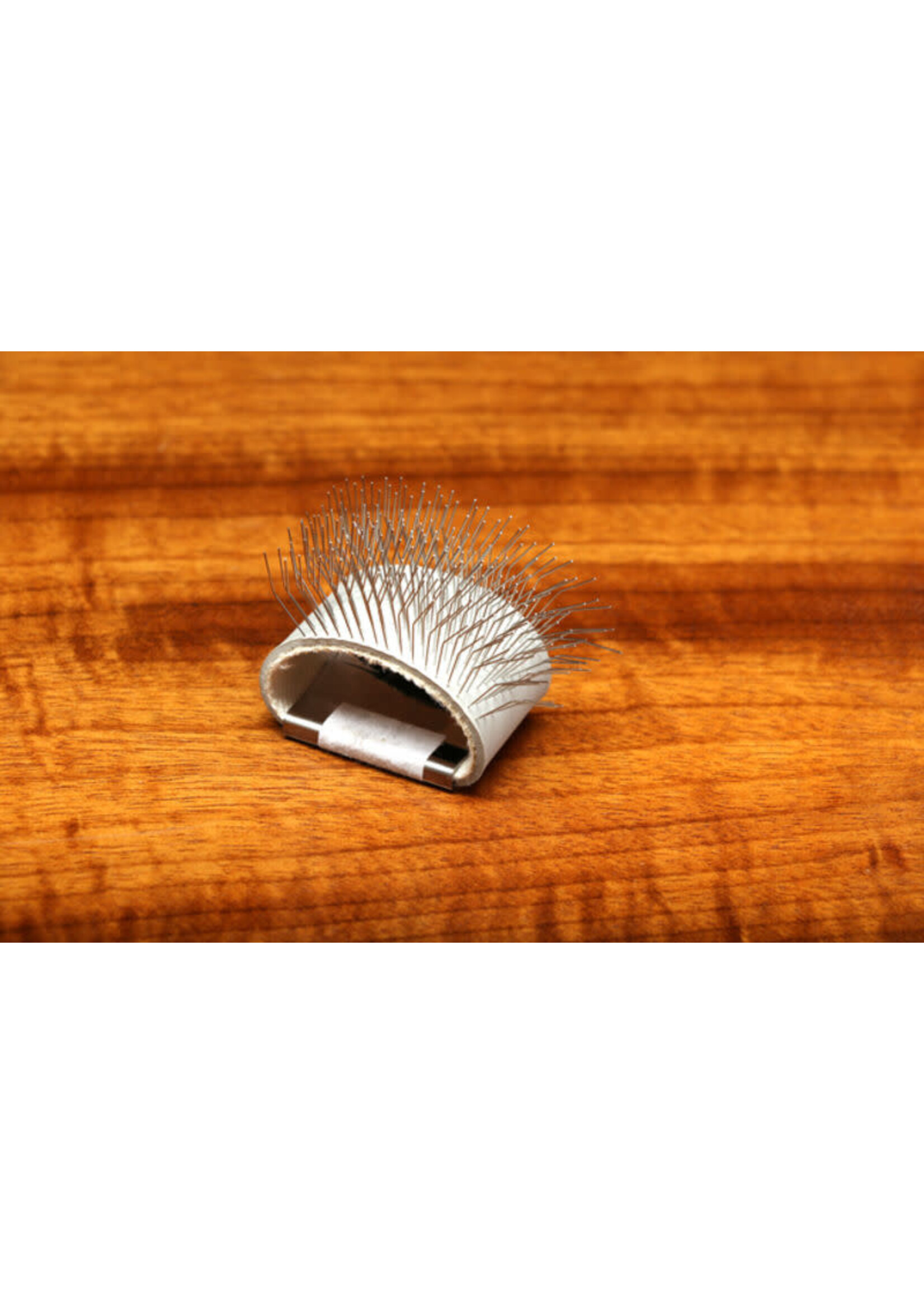 Hareline Dubbin Hareline Finger Dubbing Brush