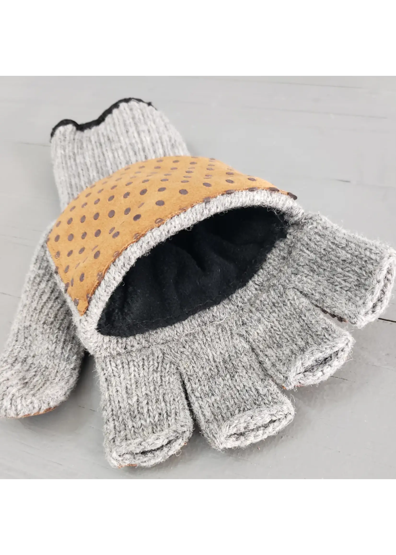 Fish Monkey Fish Monkey Wooly Mitten