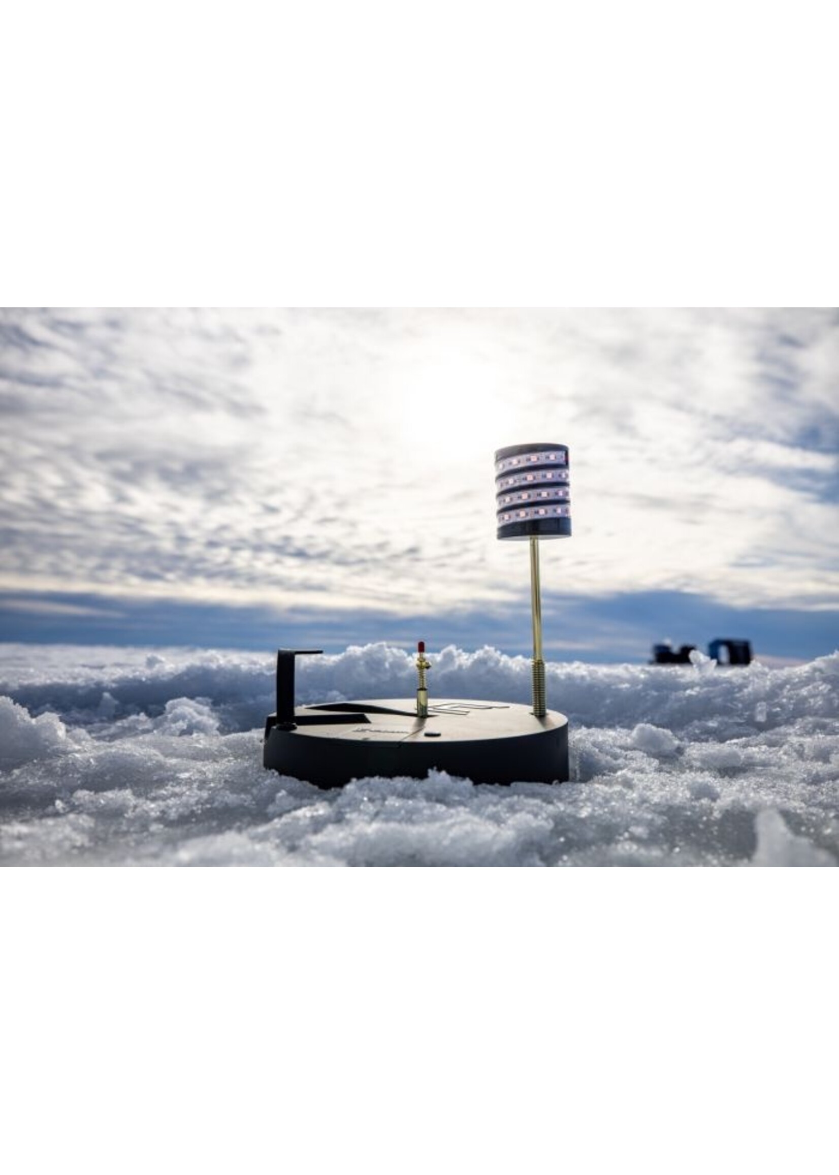 Clam Clam Watchtower Lighted Tip-Up