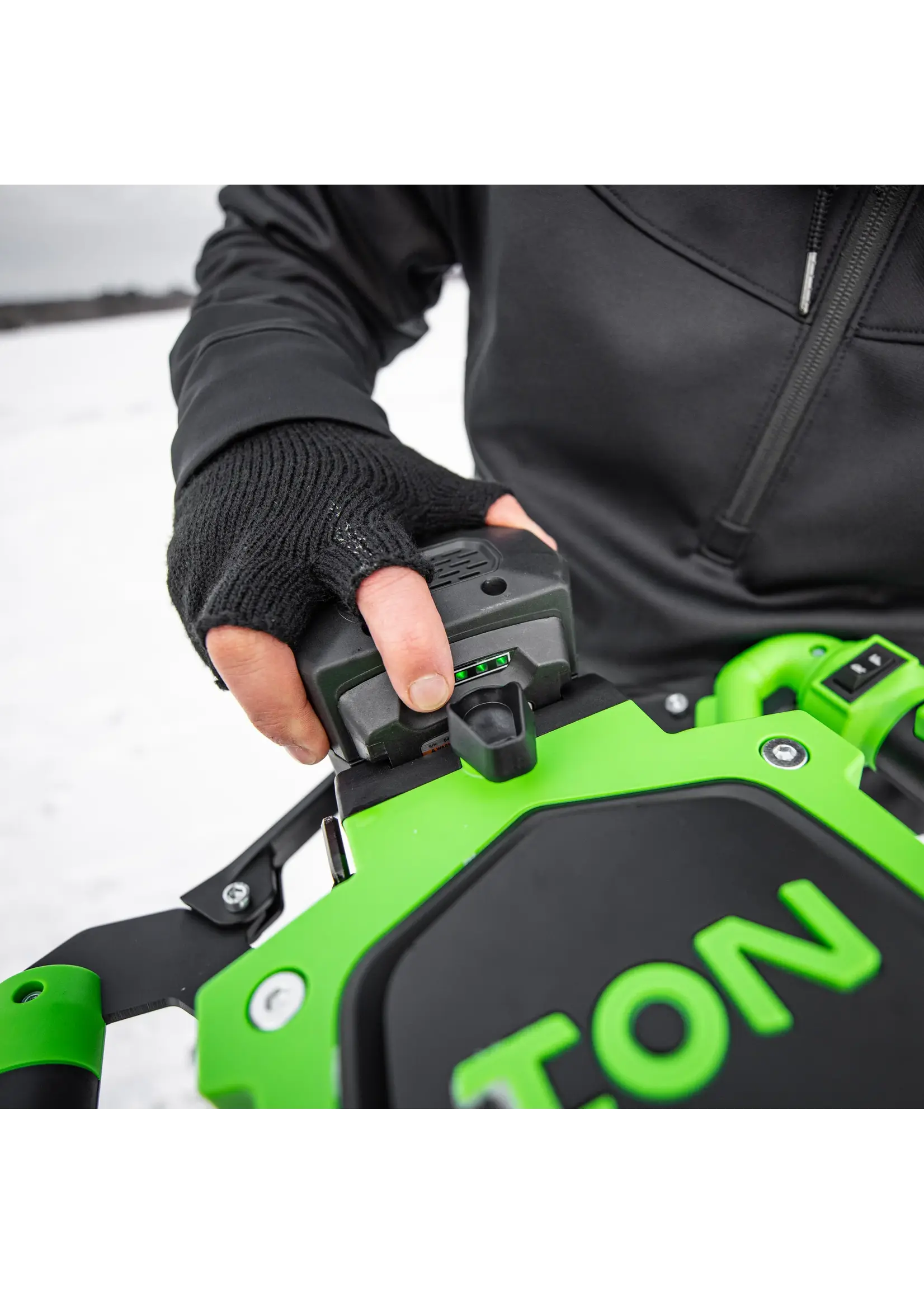 Eskimo Eskimo ION Alpha Electric Auger 8"