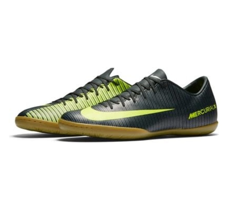 mercurial cr7 indoor