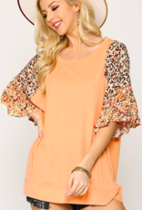 GIGIO Animal Print Ruffle Sleeve Top with Side Slits