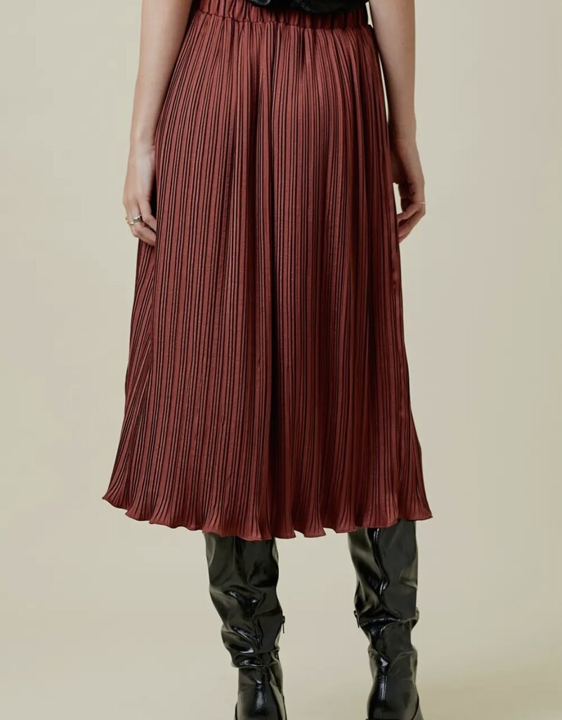 Mystree Pleated Long Skirt