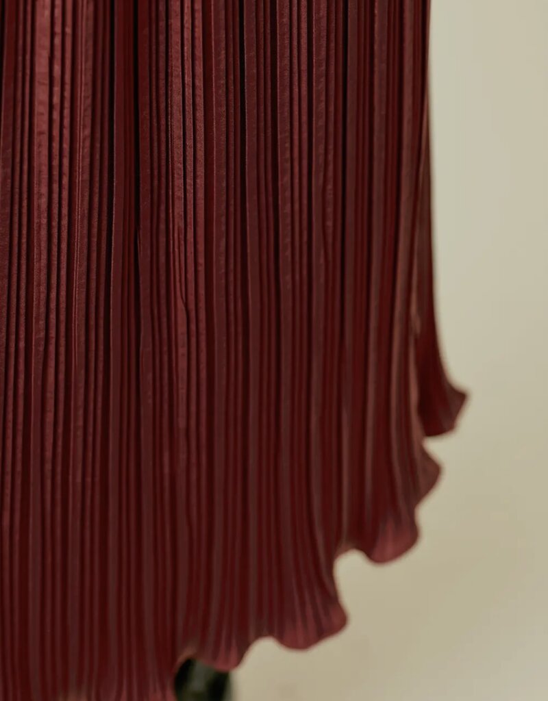 Mystree Pleated Long Skirt