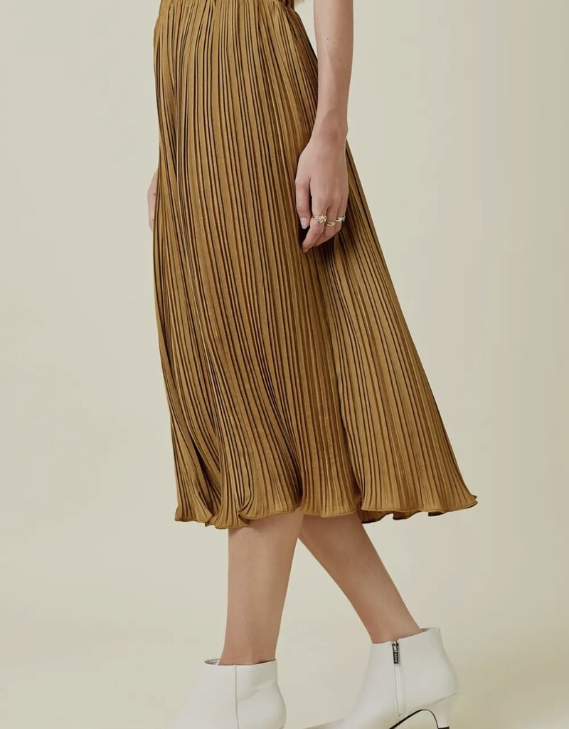 Mystree Pleated Long Skirt