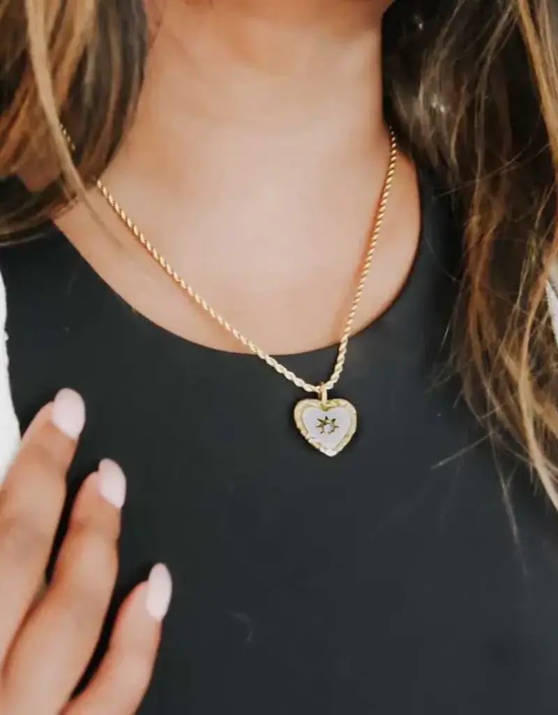 Pretty Simple Very Vintage Rope Chain Star Necklace