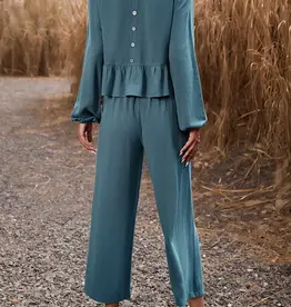 Lili Lu **FINAL SALE**Linen Long Sleeve Button Back Top With Ruffle Hem Detail