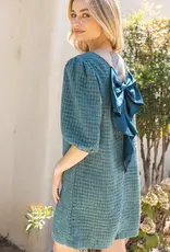 Contrast Bow Back Detailed Shift Dress