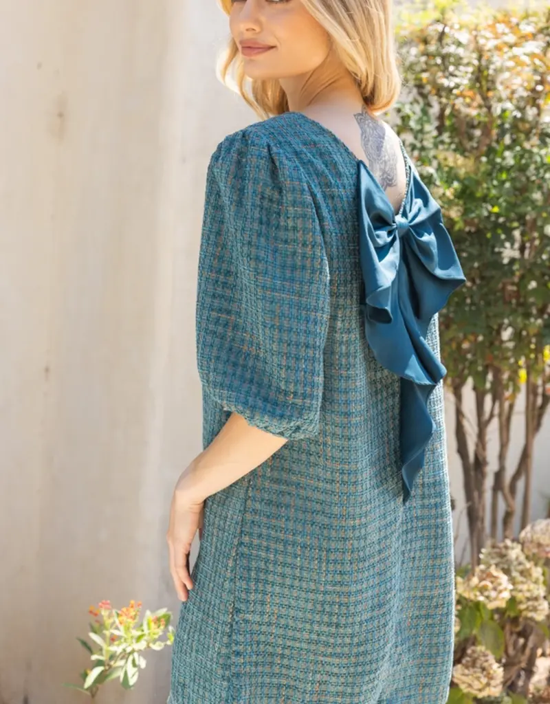 Contrast Bow Back Detailed Shift Dress