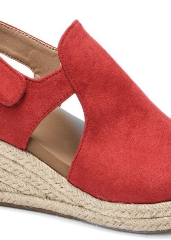 Pose - Faux Suede