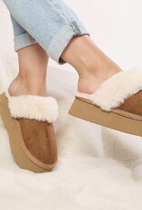 Corkys Cuddle Up - Faux Suede