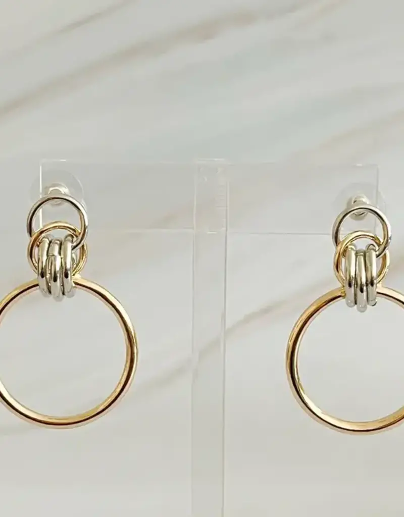 Knock On the Beauty Hoop Earrings