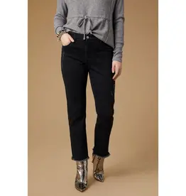 Everstretch Straight Ankle with Raw Bottom