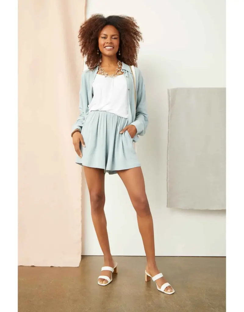 Sirine Soft Pull-On Shorts with Side Pockets