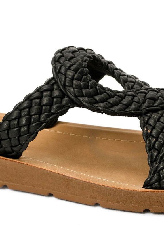 ALL TANGLED UP SANDAL
