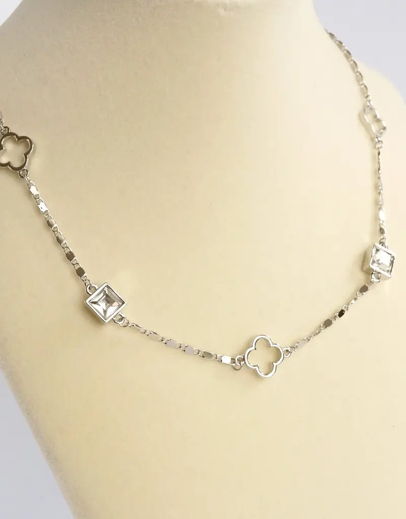 Clover Station Dainty Short Necklace with Crystals - Gold